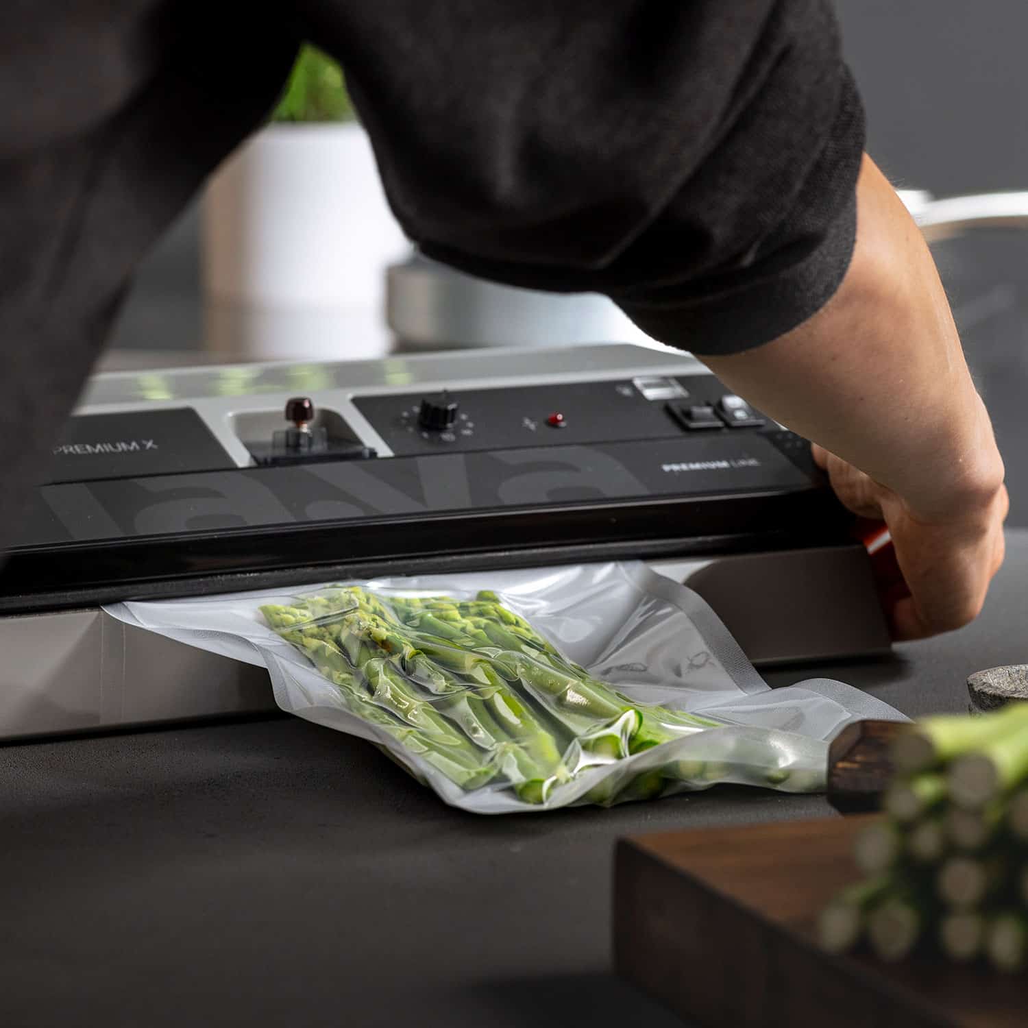 Lava V100 premium X - Afbeelding 4